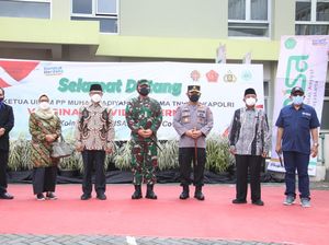 Panglima TNI dan Kapolri Tinjau Vaksinasi Massal UNISA Yogyakarta