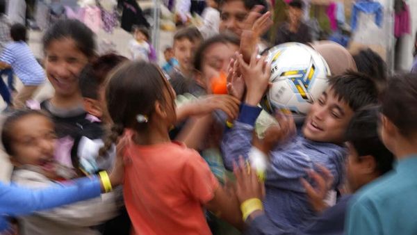 Keceriaan Anak-anak Afghanistan yang Mengungsi ke Jerman