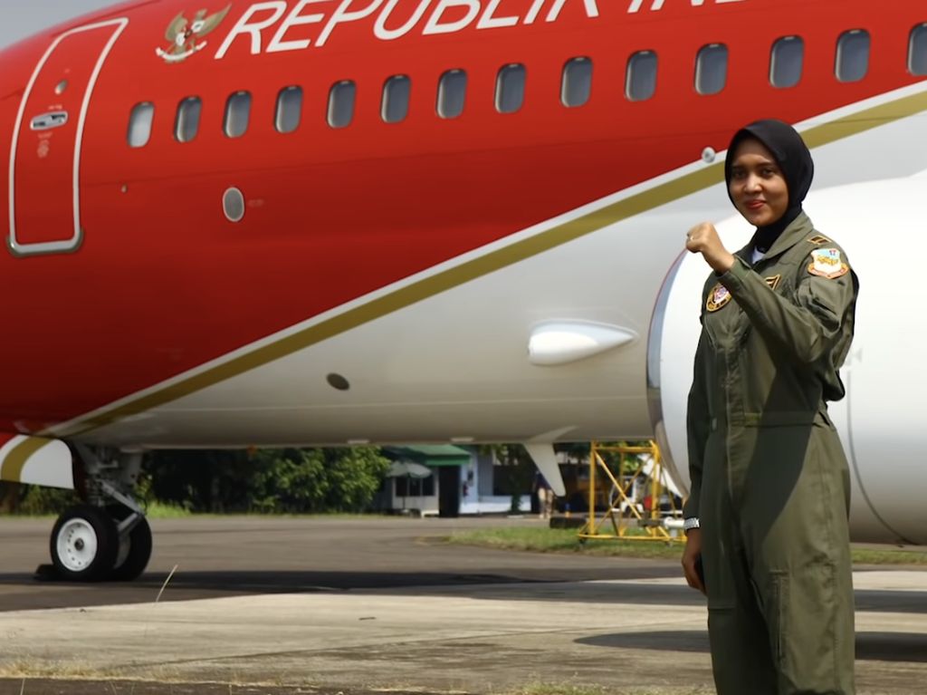 Kenalan dengan Pilot Jet Tempur Wanita Pertama Indonesia