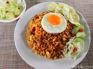 Resep Nasi Goreng Sosis yang Gurih dan Nikmat Resep Nasi Goreng Sosis yang Gurih dan Nikmat