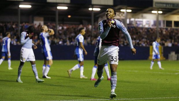 Soccer - England - Carabao Cup Second Round - Barrow v Aston Villa - Holker Street, Barrow-in-Furness, Britain - August 24, 2021 Aston Villa's Cameron Archer celebrates scoring their sixth goal and his hat-trick Action Images via Reuters/Ed Sykes