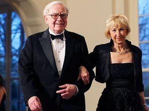 Kayak Apa Sih Penampakan Istri Orang-orang Terkaya di Dunia?