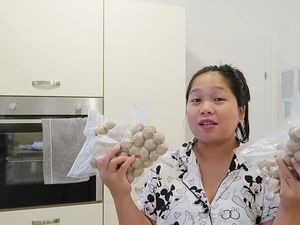 Hebat! 4 Orang Ini Sukses Jualan Rendang hingga Martabak di Luar Negeri Hebat! 4 Orang Ini Sukses Jualan Rendang hingga Martabak di Luar Negeri