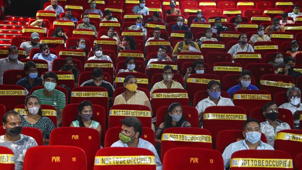 Corona di India akan Masuk Fase Endemi Loh! Corona di India akan Masuk Fase Endemi Loh!