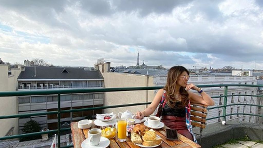 Mewahnya Gaya Helena Lim saat Ngopi di Paris hingga Barcelona Mewahnya Gaya Helena Lim saat Ngopi di Paris hingga Barcelona