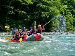 Berencana Liburan Usai Pandemi? Coba 5 Tempat Anti-mainstream Ini