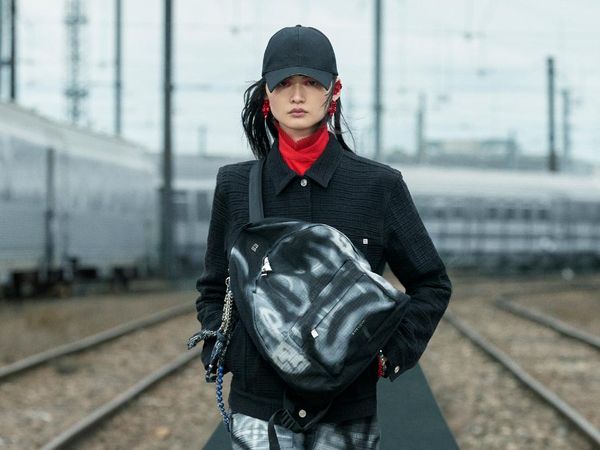 10 Koleksi Givenchy Resort 2022, Hadirkan Busana Urban dengan Gaya Punk