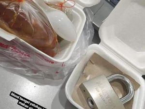 5 Nasi Kotak Ini Isinya Tak Terduga dan Bikin Heboh