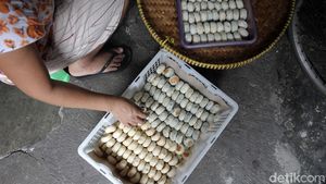 Dampak Pandemi Produksi Bakpia Turun 90 Persen