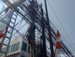 Pemprov DKI soal Kabel Semrawut ke Bawah Tanah: Mampang 97%-Tendean 85%