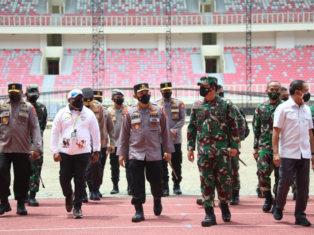Kapolri Tinjau Stadion PON XX Papua: Sudah Bagus, Pertahankan