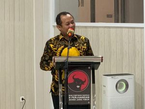 Golkar Jatim Apresiasi 2 Kader yang Berperan Penting Sukseskan PON XX Golkar Jatim Apresiasi 2 Kader yang Berperan Penting Sukseskan PON XX