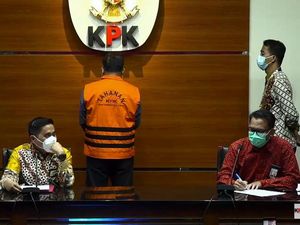 KPK Tetapkan Walkot Tanjungbalai Jadi Tersangka Lelang Jabatan KPK Tetapkan Walkot Tanjungbalai Jadi Tersangka Lelang Jabatan