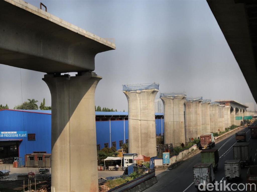 Area Proyek Kereta Cepat Langganan Banjir, Ini Upaya Mitigasi KCIC Area Proyek Kereta Cepat Langganan Banjir, Ini Upaya Mitigasi KCIC