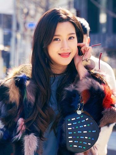 Moon Ga Young Moon Ga Young dalam drama Tempted