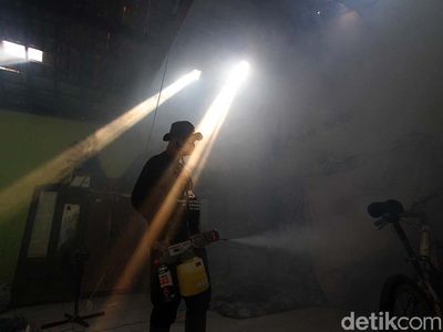 Pengasapan untuk Cegah COVID-19 di Solo