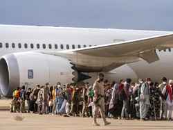 Foto Satelit Ungkap Evakuasi Mencekam di Afghanistan