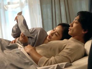 10 Potret Kemesraan Rain dan Kim Tae Hee yang Bikin Iri dan Memuji!