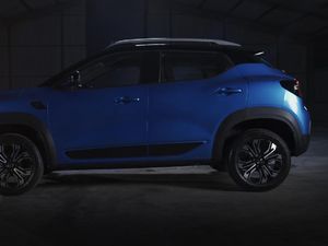 Diskon PPnBM 100 Persen Usai, Harga Toyota Raize Lebih Mahal dari Renault Kiger? Diskon PPnBM 100 Persen Usai, Harga Toyota Raize Lebih Mahal dari Renault Kiger?