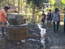 Ditutup Buis Beton, Semburan Air 15 Meter di Bojonegoro Kini Tak Menyembur Lagi