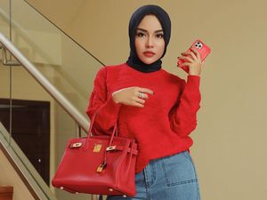 5 Klarifikasi Medina Zein Usai Ditagih Utang Rachel Vennya Via Instagram 5 Klarifikasi Medina Zein Usai Ditagih Utang Rachel Vennya Via Instagram