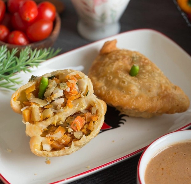 Jajanan pasar pastel/ foto: Instagram.com/ pastellia.id Jajanan pasar pastel/ foto: Instagram.com/ pastellia.id