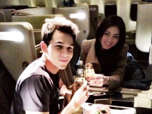 Bela Jonathan Frizzy, Benny Simanjuntak Sebut Dhena Devanka Munafik Bela Jonathan Frizzy, Benny Simanjuntak Sebut Dhena Devanka Munafik