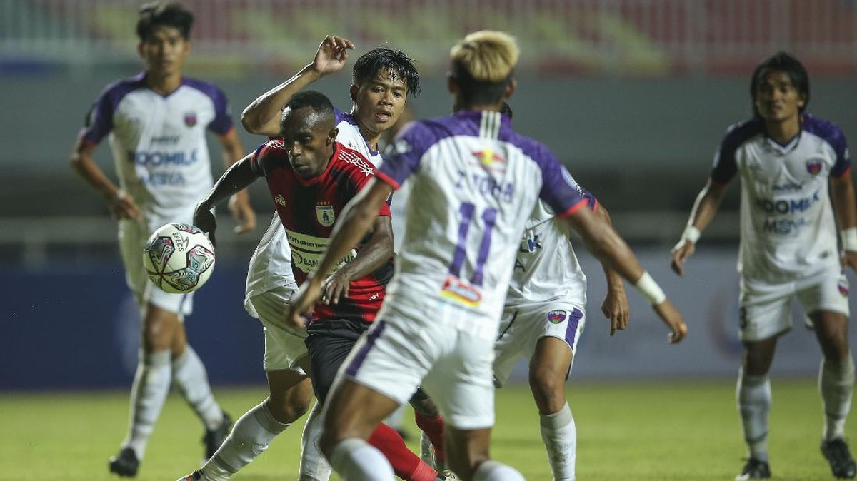 Persita Tangerang kalahkan Persipura Jayapura 2-1. (Foto: Rifkianto Nugroho/detikcom)