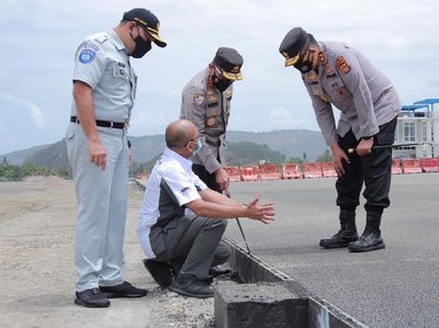 Momen Kabaharkam Polri Kunjungi Sirkuit Mandalika