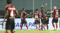 Namun, keunggulan ini hanya bertahan selama satu menit. Persipur membalas cepat lewat Ramai Rumakiek. Ramai Rumakiek membobol gawang Tri Goentara lewat sundulan memanfaatkan umpan silang Yehven Bokhashvili.