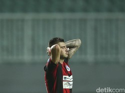 Persipura Degradasi, Marinus Wanewar yang Kesal Posting Begini