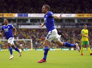 Hasil Liga Inggris: Leicester Menang, West Ham Imbang