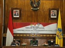 Kapolri Minta Strategi Pengendalian COVID-19 di Bali Diperkuat