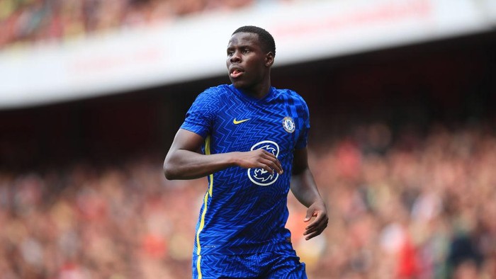 LONDON, ENGLAND - AUGUST 01: Kurt Zouma of Chelsea during the Pre Season Friendly between Arsenal and Chelsea at Emirates Stadium on August 1, 2021 in London, England. (Photo by Marc Atkins/Getty Images)