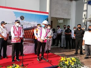 Rel Layang Joglo Rampung, Menhub: Jarak Antarkereta 5 Menit Rel Layang Joglo Rampung, Menhub: Jarak Antarkereta 5 Menit