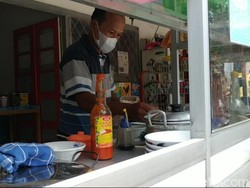 Mie Ayam Pak Alex Tapi Pemiliknya Bukan Alex, Kok Bisa?