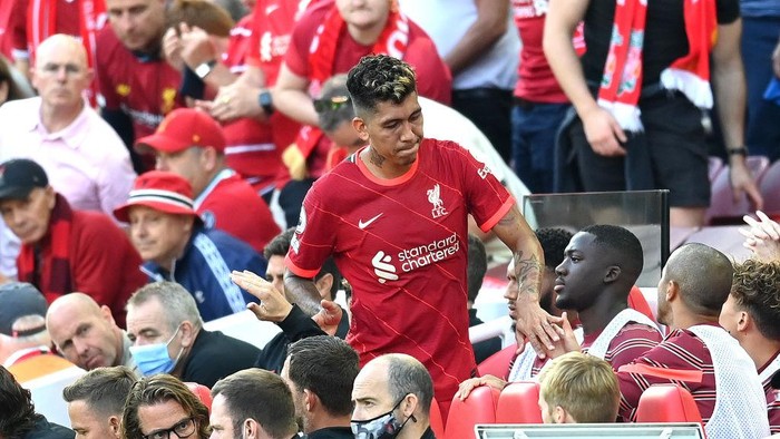 LIVERPOOL, ENGLAND - AUGUST 28: Roberto Firmino of Liverpool looks on after being substituted during the Premier League match between Liverpool  and  Chelsea at Anfield on August 28, 2021 in Liverpool, England. (Photo by Michael Regan/Getty Images)