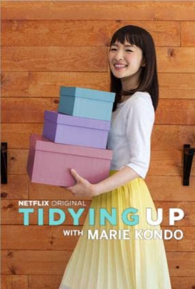 Tontonan netflix tema minimalisme bersama marie kondo