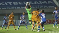 Persiraja pun terus berupaya menyamakan kedudukan.
