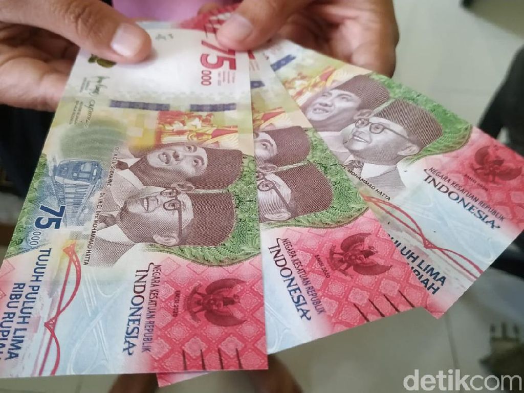 Uang Pecahan Rp 75 Ribu Ditolak Pedagang untuk Transaksi di Solo Uang Pecahan Rp 75 Ribu Ditolak Pedagang untuk Transaksi di Solo