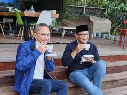Ketum PAN Bertemu Ridwan Kamil di Bandung, Bahas Pilpres 2024?