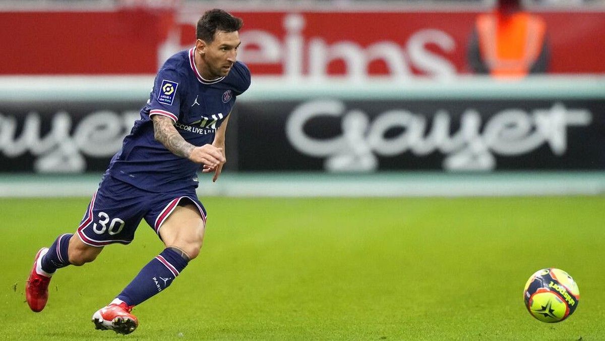 Lionel Messi tinggalkan Barcelona dan gabung Paris Saint-Germain musim panas ini. (Foto: AP/Francois Mori)