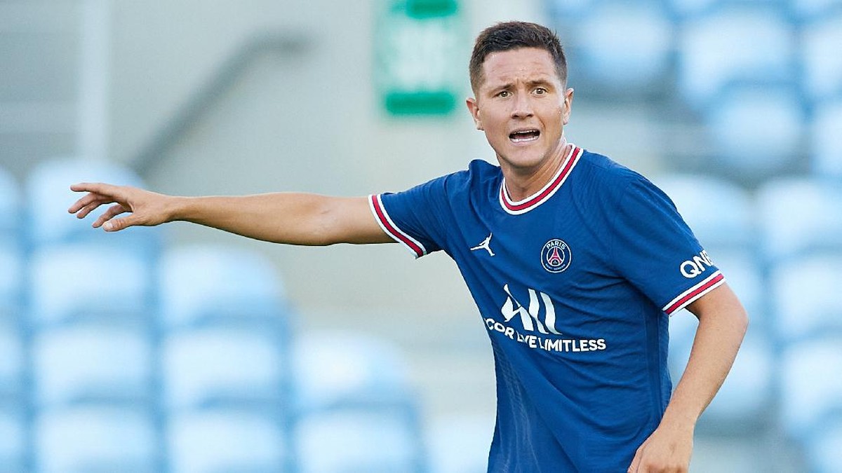 Ander Herrera senang dengan persaingan di lini tengah PSG. (Foto: Getty Images/Fran Santiago)