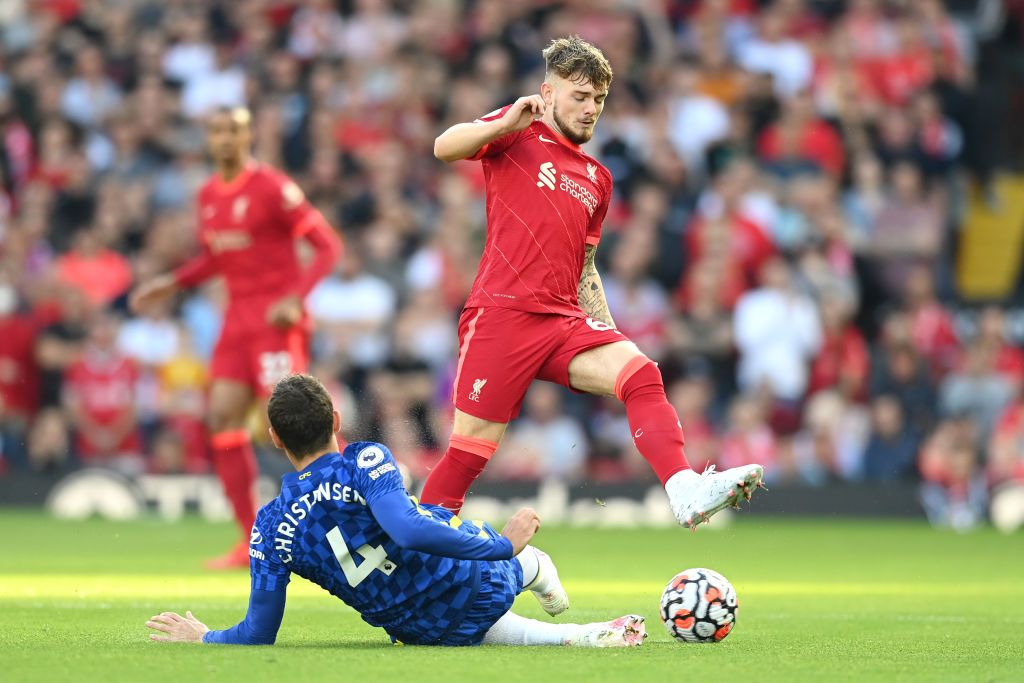 LONDON, ENGLAND - AUGUST 22: Andreas Christensen of Chelsea in action during the Premier League match between Arsenal  and  Chelsea at Emirates Stadium on August 22, 2021 in London, England. (Photo by Michael Regan/Getty Images)