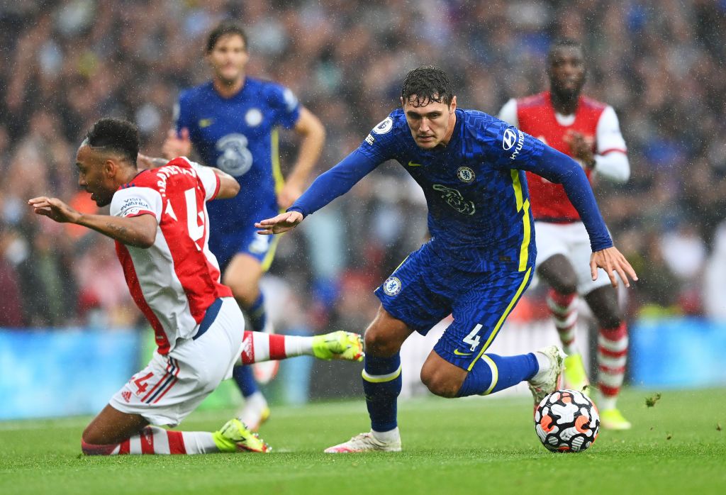 LONDON, ENGLAND - AUGUST 22: Andreas Christensen of Chelsea in action during the Premier League match between Arsenal  and  Chelsea at Emirates Stadium on August 22, 2021 in London, England. (Photo by Michael Regan/Getty Images)