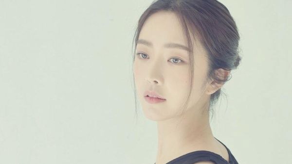 Artis Korea Ini Turunkan Berat 8 Kg Setelah Diserang Komentar Jahat Soal Perutnya