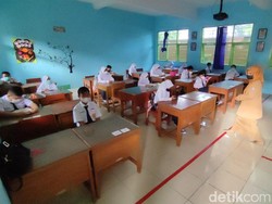 Bahagia Siswa Ciamis Ikuti Belajar Tatap Muka