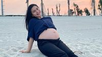 7 Gaya Hamil Felicya Angelista, Ngidam Ketemu Song Joong Ki Terkabul