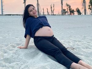 7 Gaya Hamil Felicya Angelista, Ngidam Ketemu Song Joong Ki Terkabul