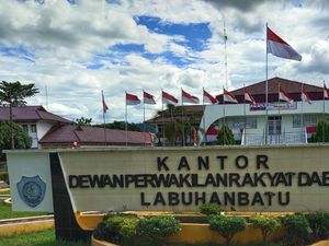 NasDem Geser Golkar dari Kursi Ketua DPRD Labuhanbatu Periode 2024-2029 NasDem Geser Golkar dari Kursi Ketua DPRD Labuhanbatu Periode 2024-2029